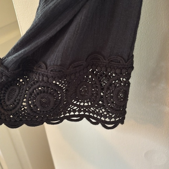 La Blanca Black Lacy V Neck Swim Coverup - Size S - Picture 4 of 7